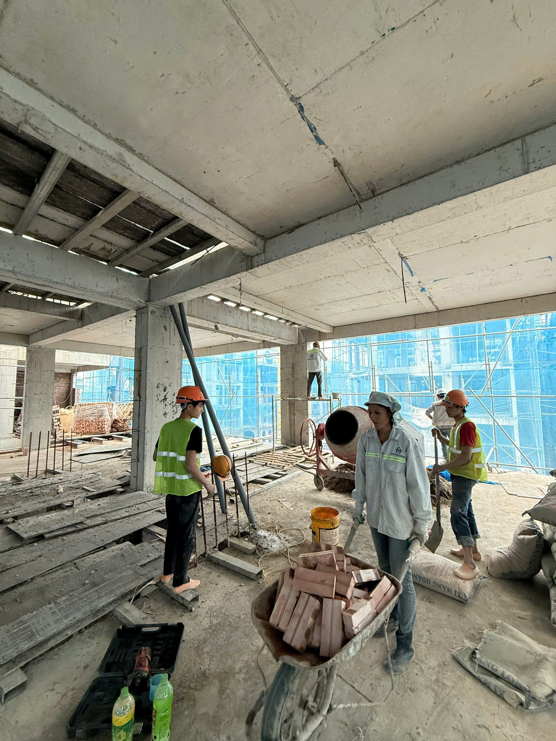 DỰ ÁN XÂY DỰNG NHÀ Ở THẤP TẦNG - NOBLE PALACE LONG BIÊN - Ảnh 4