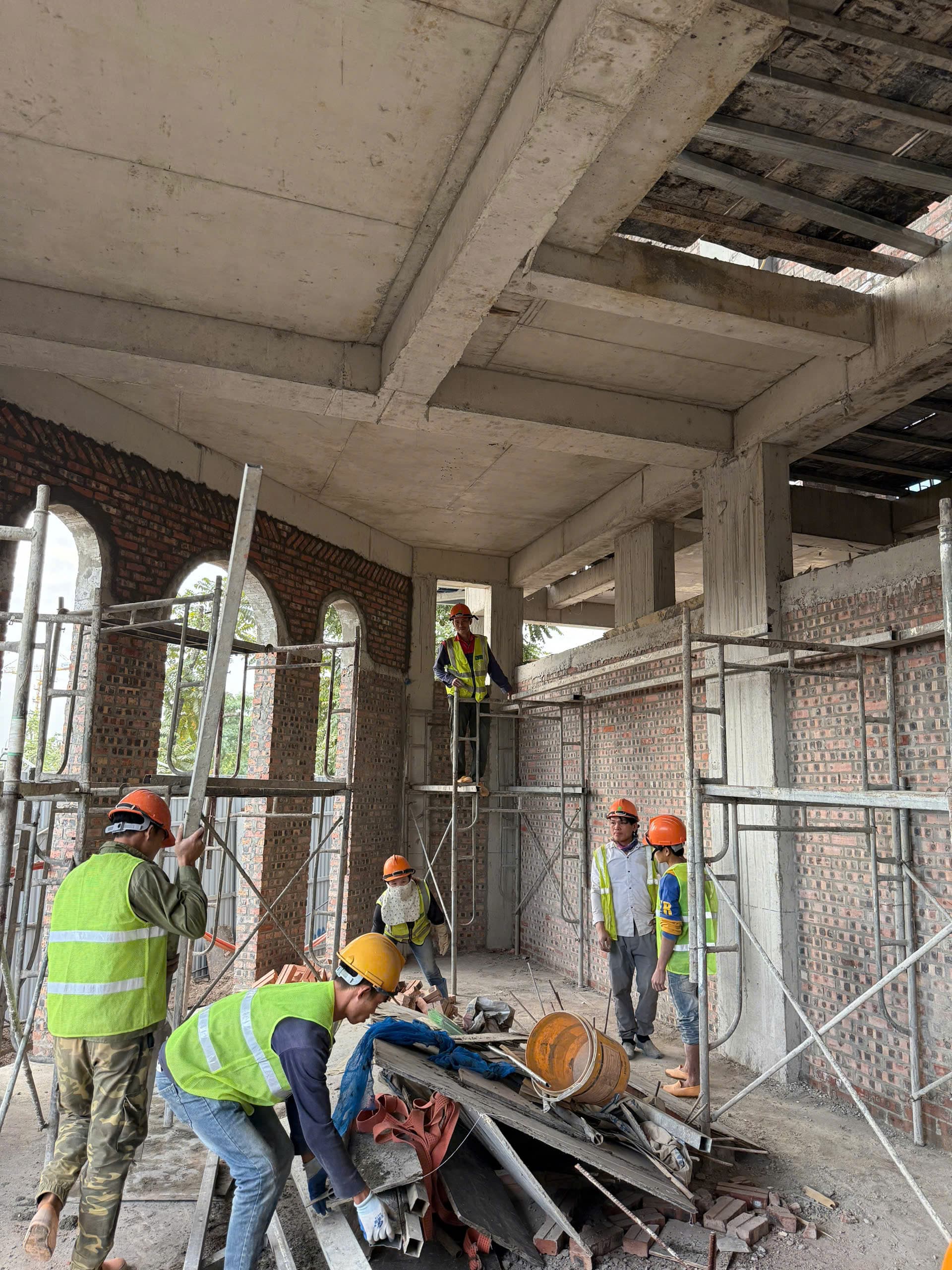 DỰ ÁN XÂY DỰNG NHÀ Ở THẤP TẦNG - NOBLE PALACE LONG BIÊN - Ảnh 6